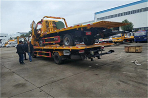 田林同城汽车补胎